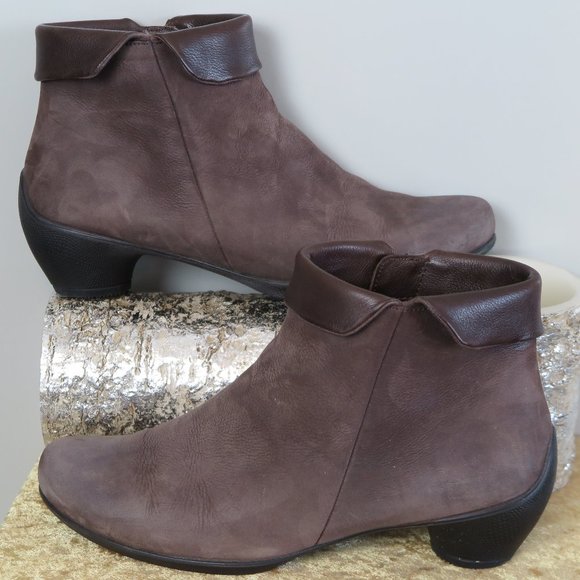 Ecco Shoes - ECCO Brown Leather Suede Zip-Ankle Boots Size 9-9.5 M